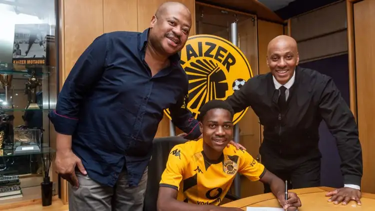 Kaizer Chiefs and Arthur Zwane’s Rescue Mission ,Vusumuzi Vilakazi’s Dilemma”